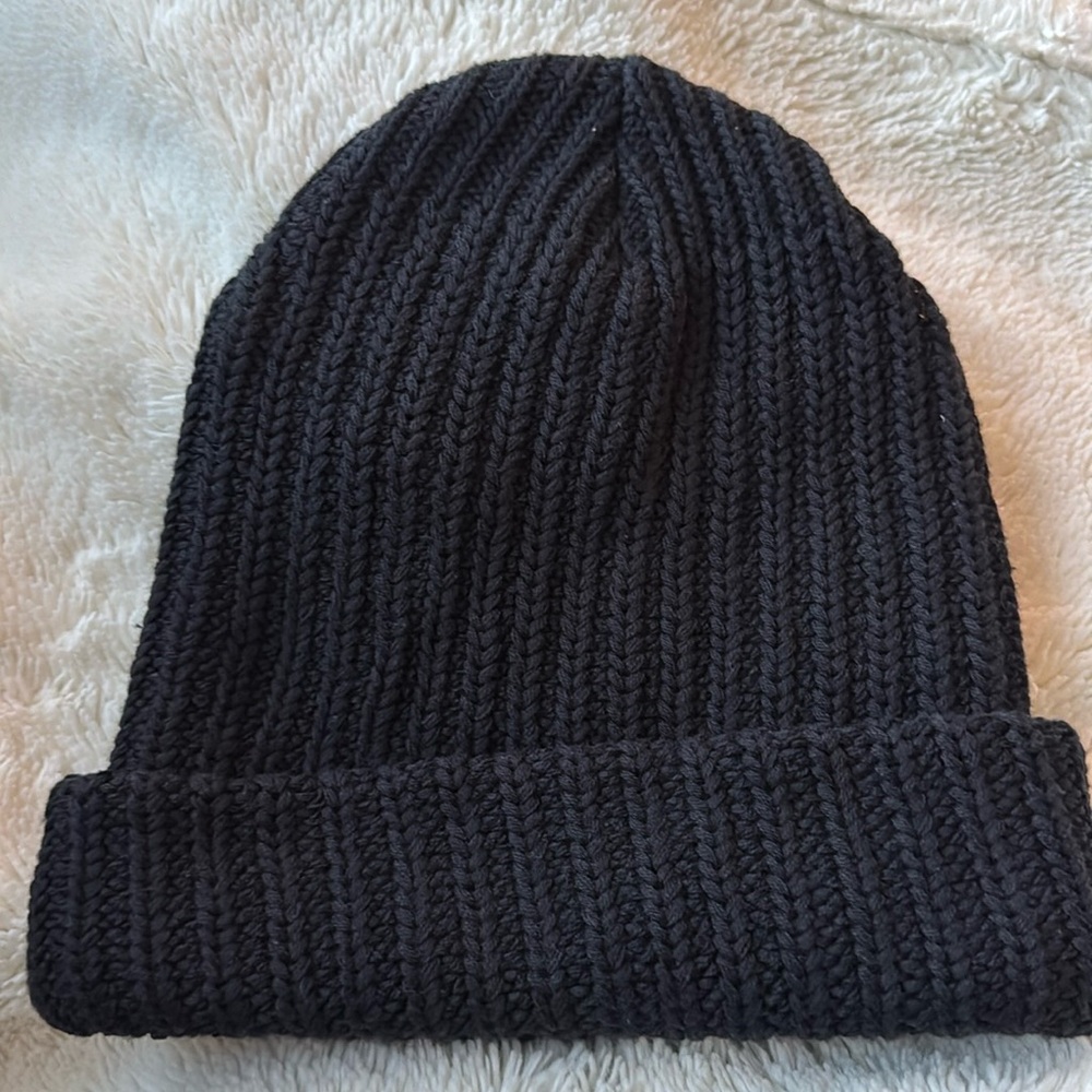 Love Your Melon | Black Unisex Stocking Hat Winter New Without Tags Unworn